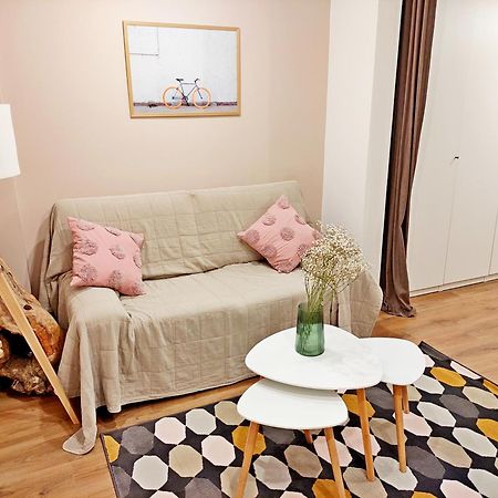 Top Centre 1 Bedroom Apt Next To Vitosha Blvd. Sofia Ngoại thất bức ảnh