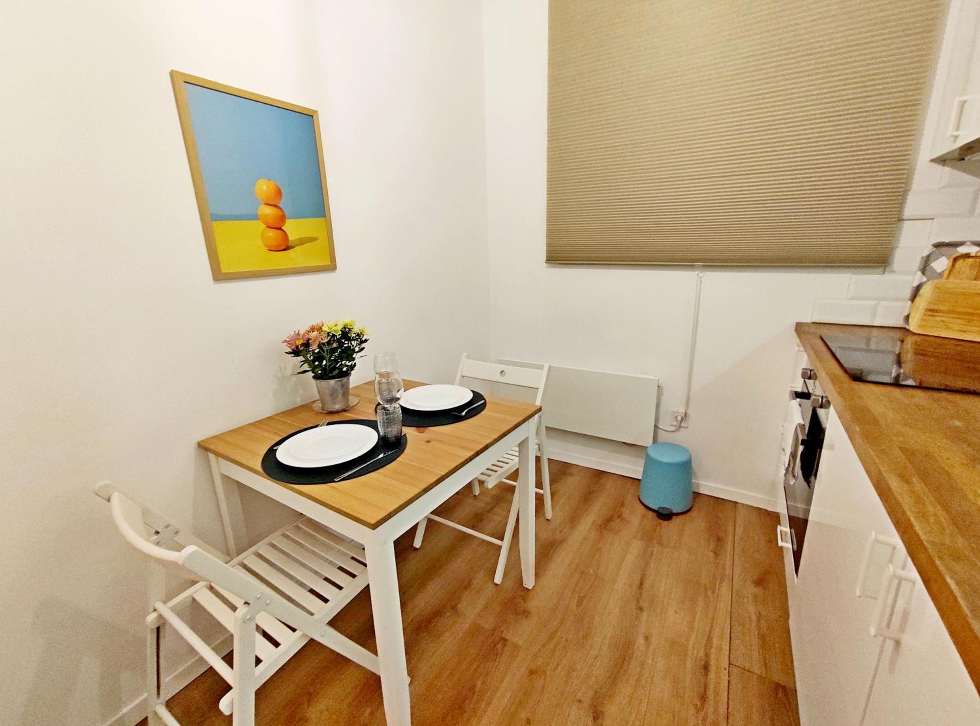 Top Centre 1 Bedroom Apt Next To Vitosha Blvd. Sofia Ngoại thất bức ảnh